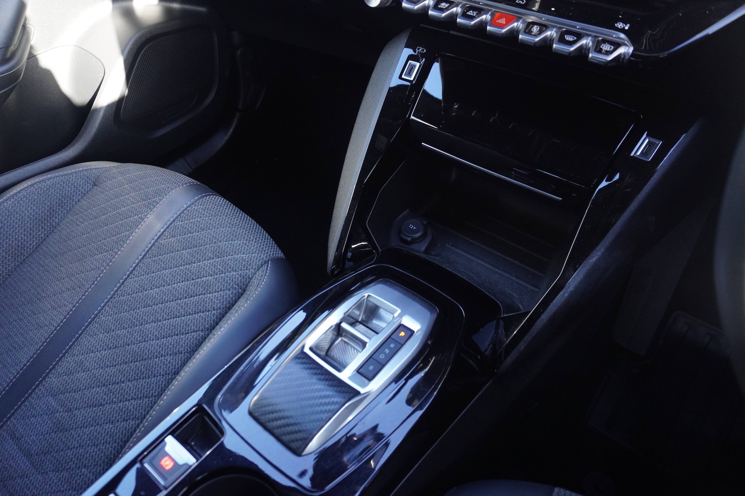 Used Peugeot 2008 2025 for sale - 76638825: Photo 18