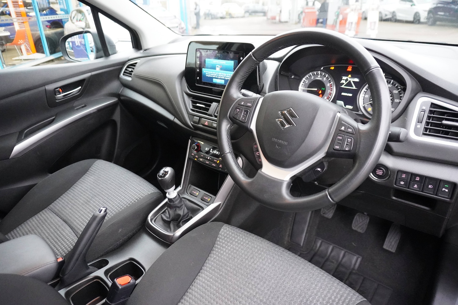 Used Suzuki SX4 S-Cross 2024 for sale - 76598715: Photo 4