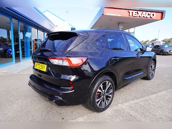 Used Ford Kuga 2023 for sale - 76598633: Photo