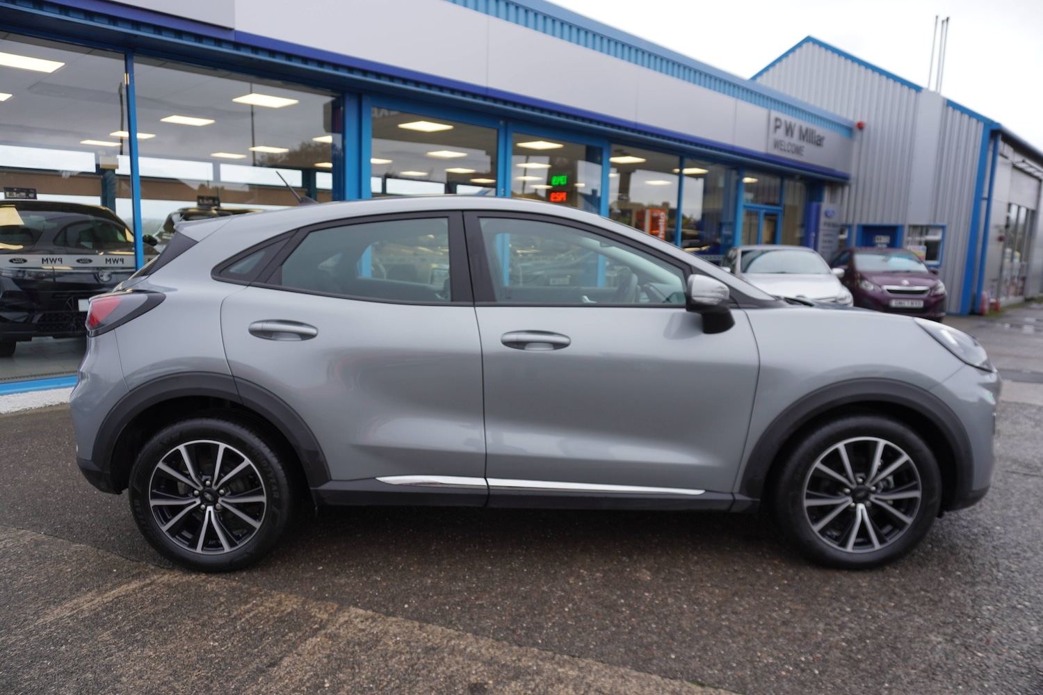 Used Ford Puma 2024 for sale - 76598668: Photo 2