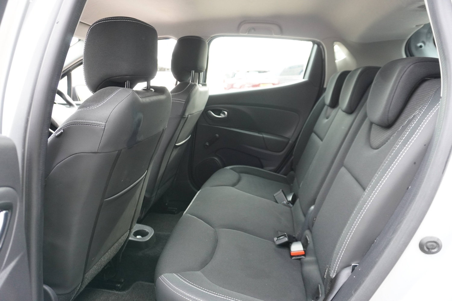 Used Renault Clio 2025 for sale - 76598620: Photo 10