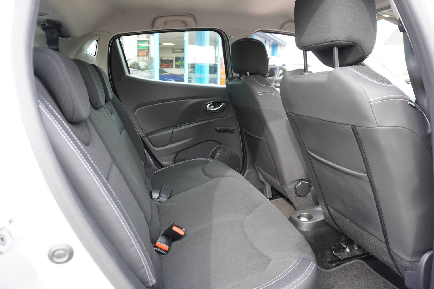 Used Renault Clio 2025 for sale - 76598620: Photo 20