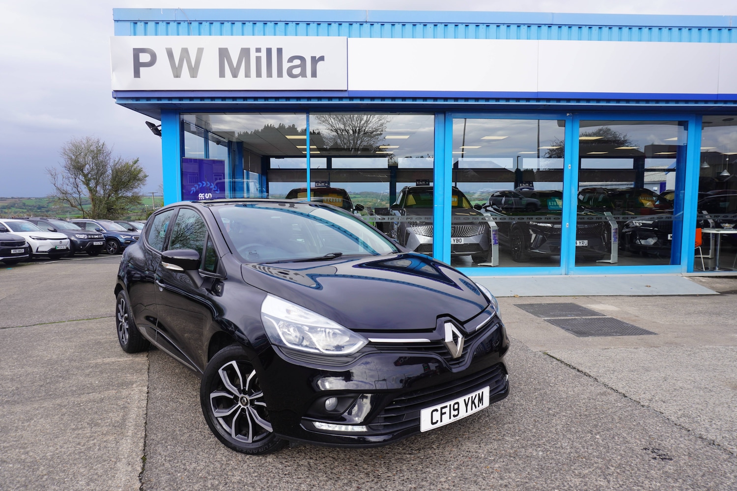 Used Renault Clio 2025 for sale - 76598693: Photo 1
