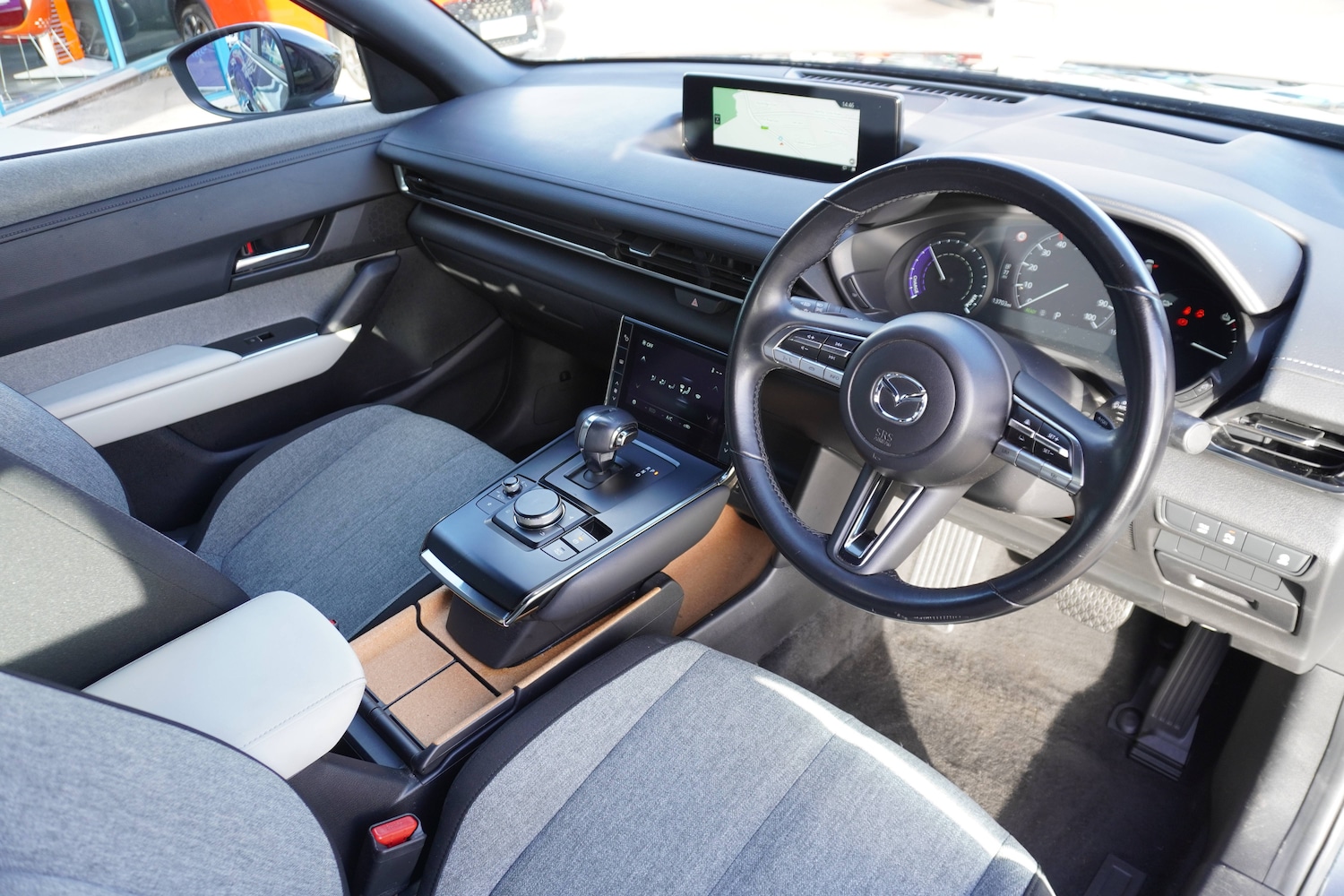 Used Mazda MX-30 2022 for sale - 76598685: Photo 4