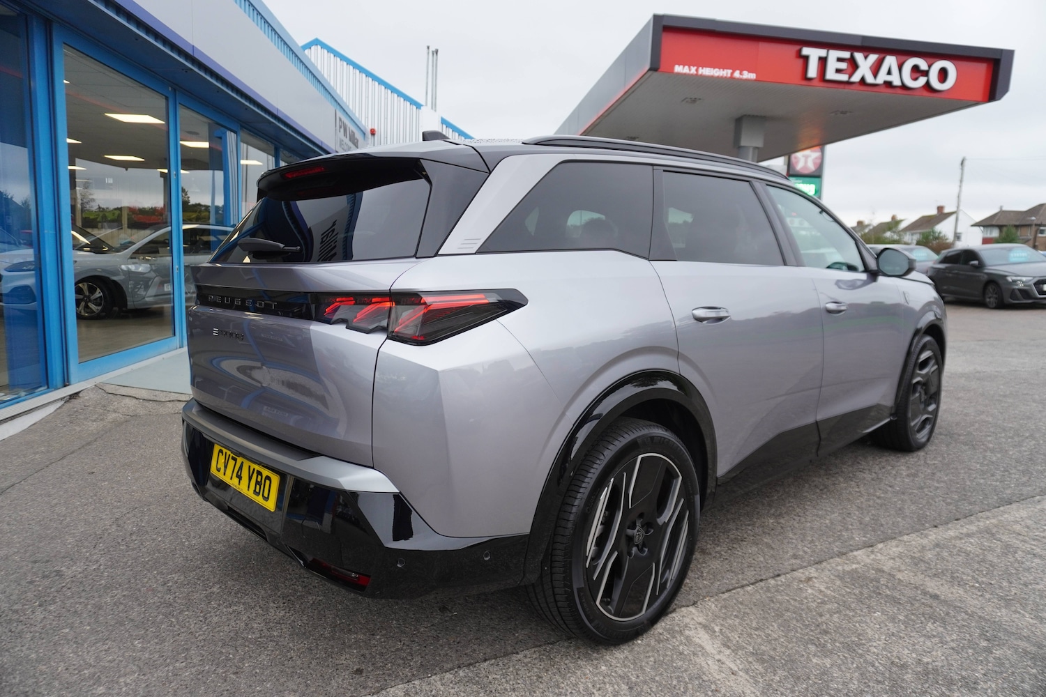 Used Peugeot E-5008 2024 for sale - 76598649: Photo 3