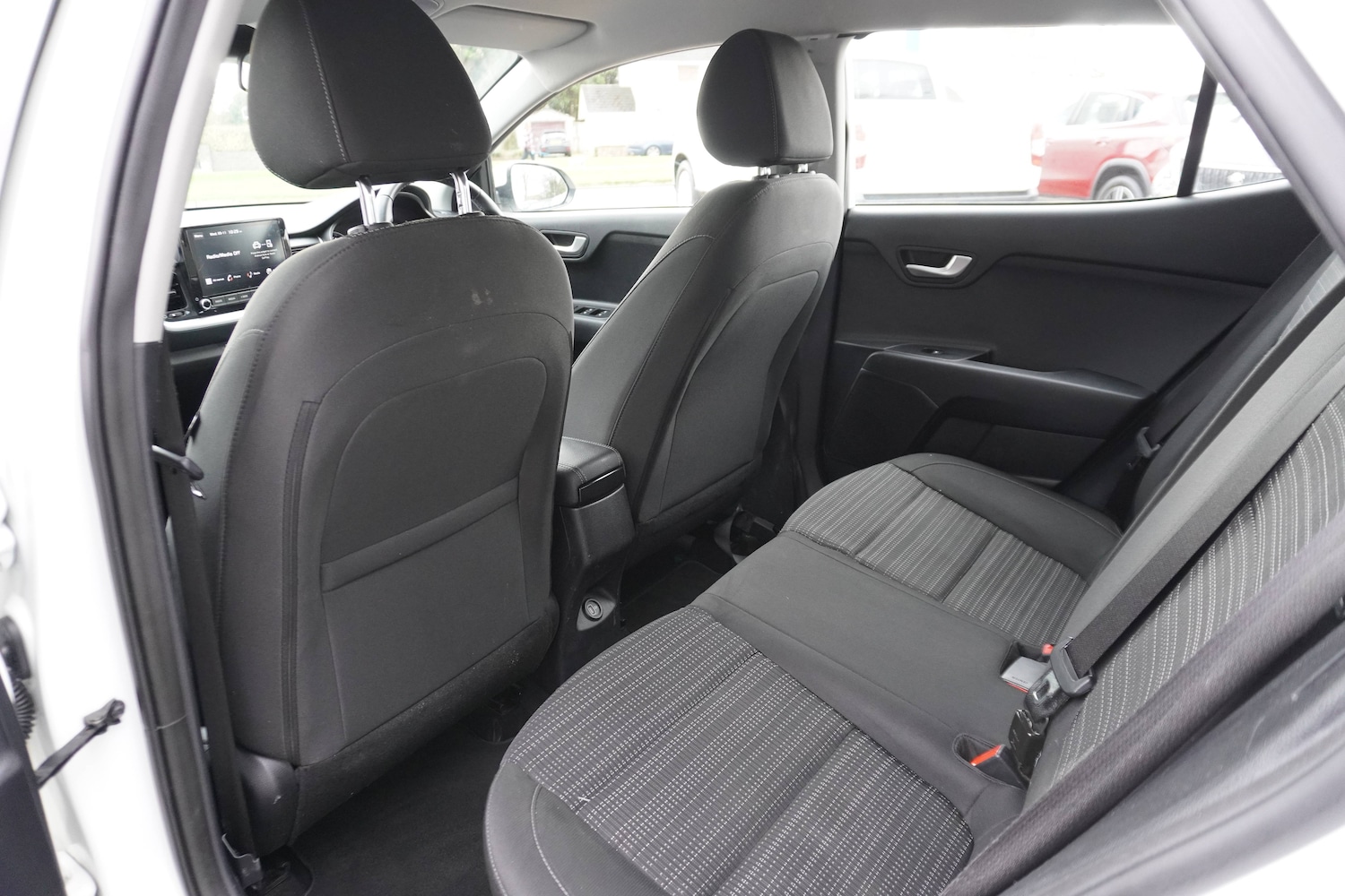 Used Kia Stonic 2023 for sale - 76598606: Photo 10