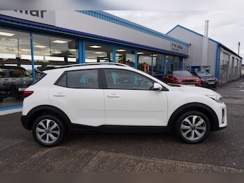 Used Kia Stonic 2023 for sale - 76598606: Photo