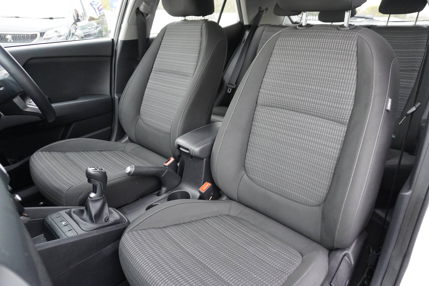 Used Kia Stonic 2023 for sale - 76598606: Photo 9