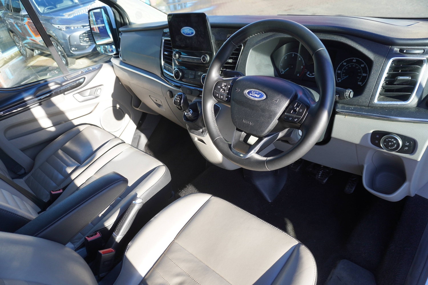 Used Ford Tourneo Custom 2022 for sale - 76931464: Photo 4