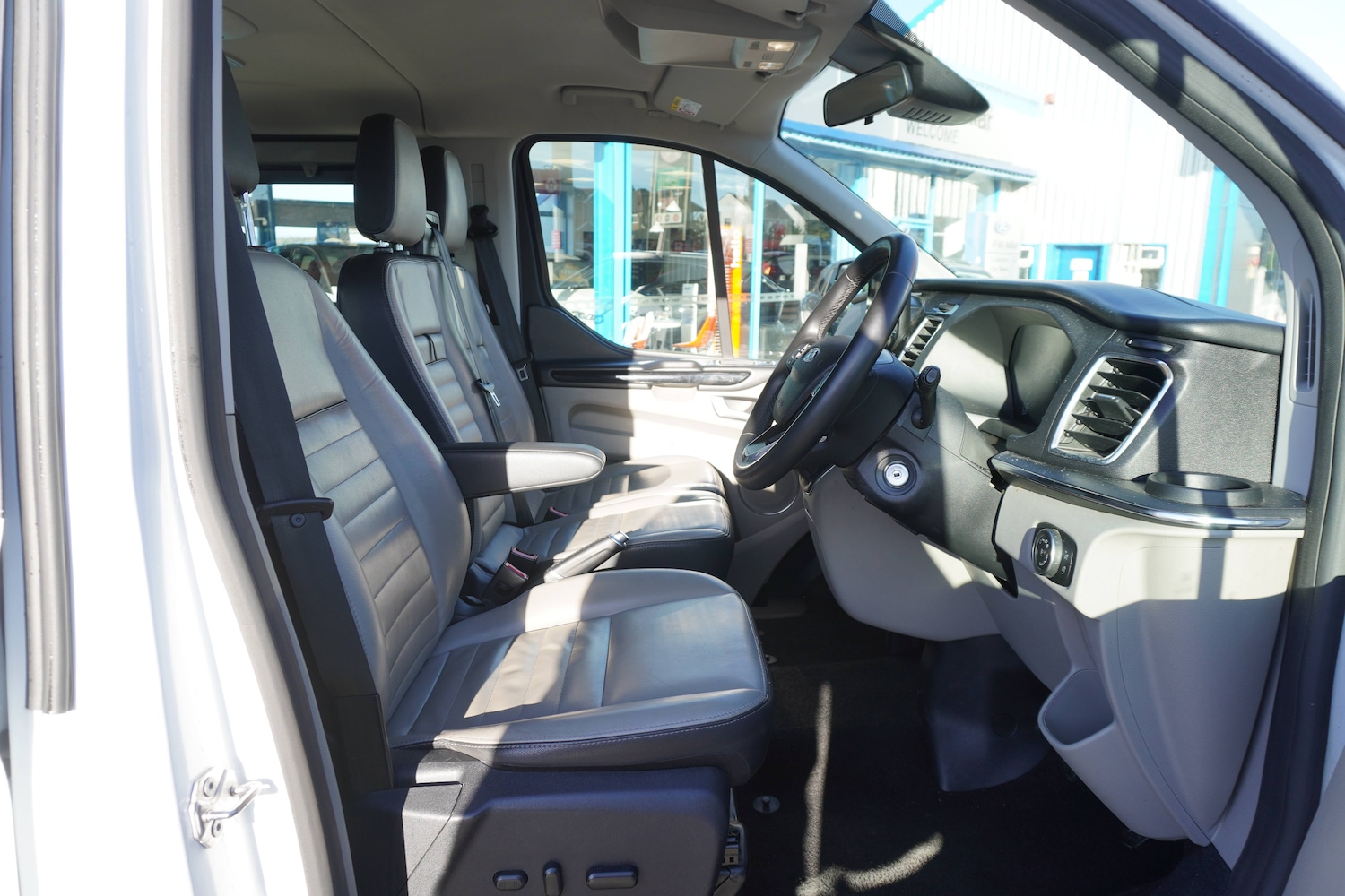 Used Ford Tourneo Custom 2022 for sale - 76931464: Photo 7