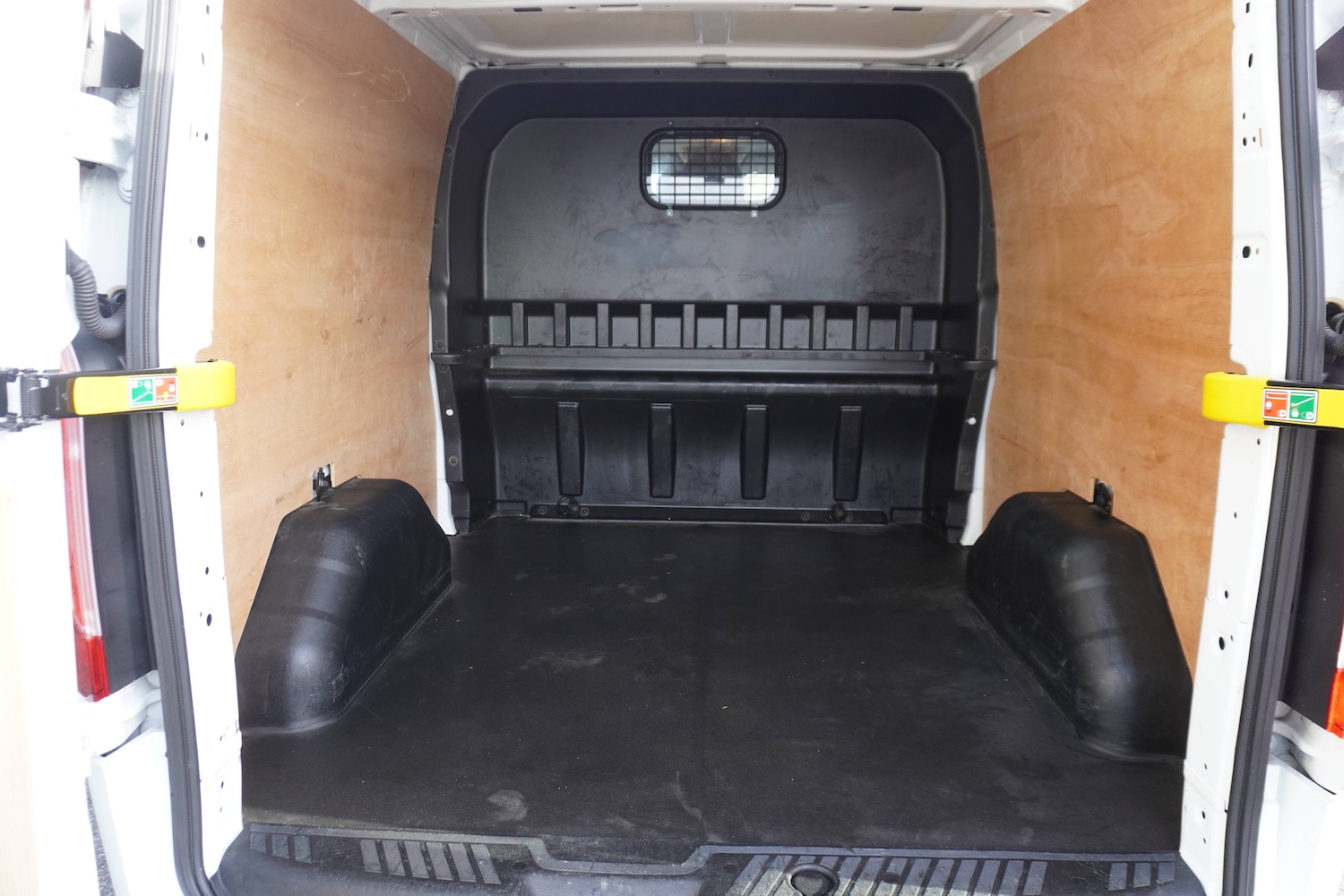 Used Ford Transit Custom 2023 for sale - 77152423: Photo 17