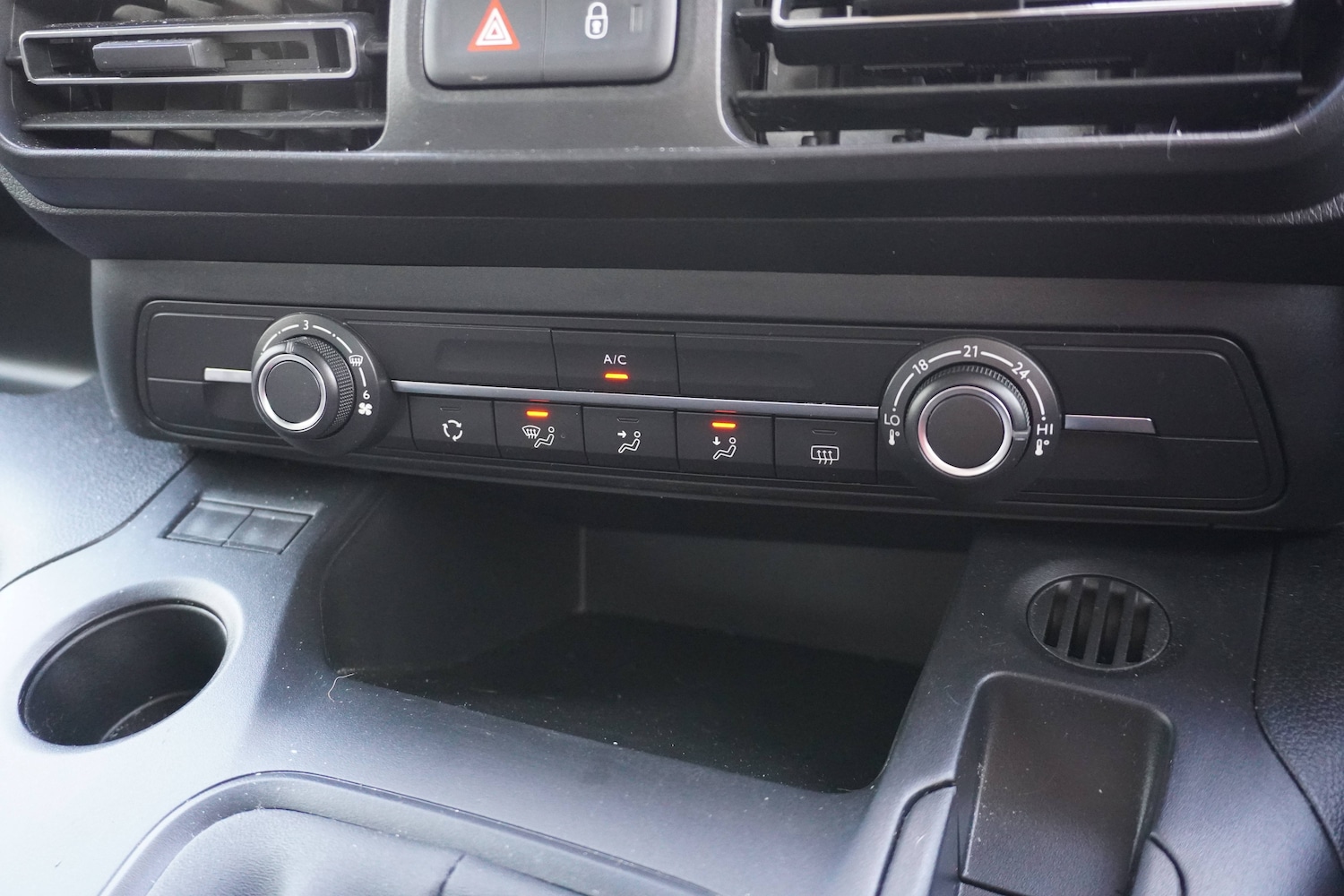 Used Vauxhall Combo Life 2022 for sale - 77046457: Photo 32