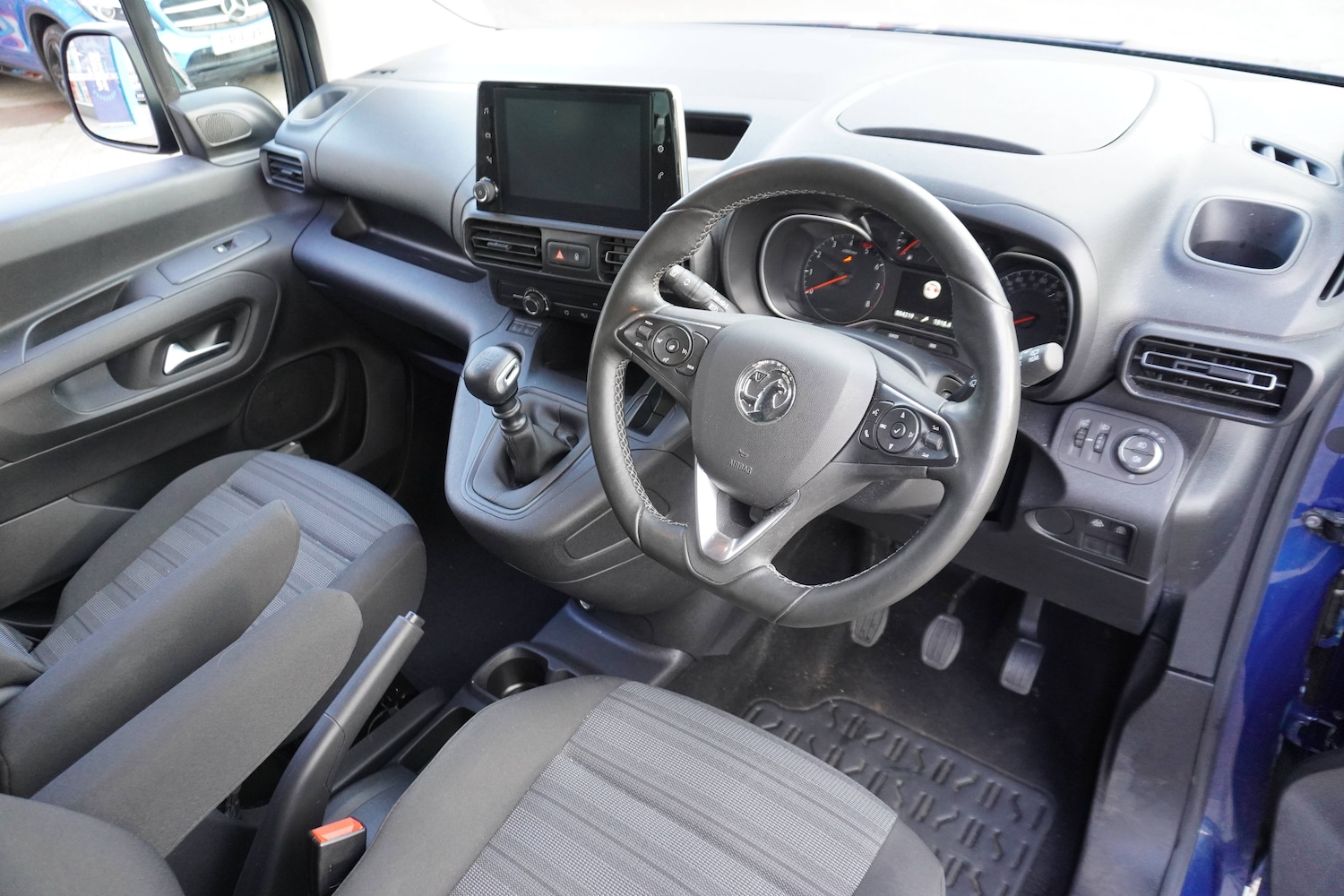 Used Vauxhall Combo Life 2022 for sale - 77046457: Photo 4