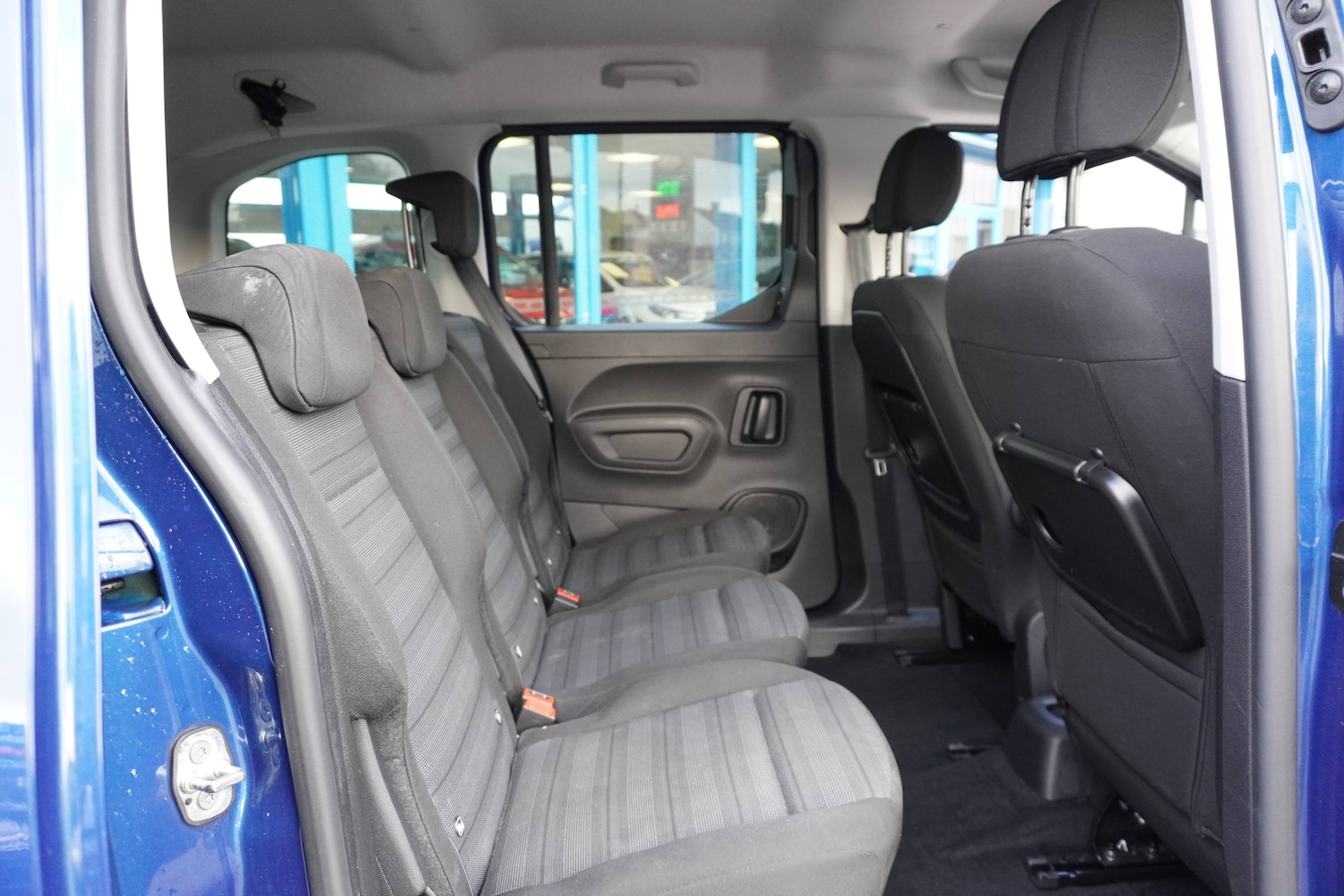 Used Vauxhall Combo Life 2022 for sale - 77046457: Photo 9