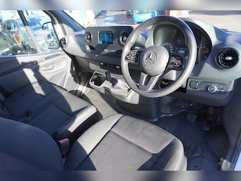 Used Mercedes-Benz Sprinter 2024 for sale - 76931459: Photo