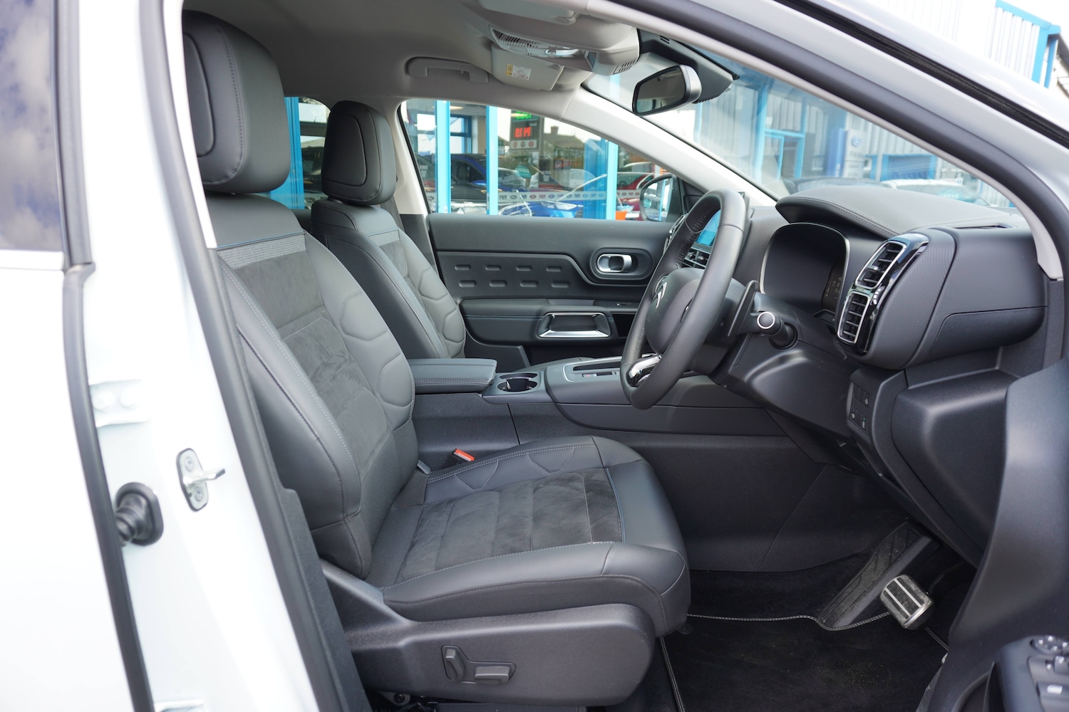 Used Citroen C5 Aircross 2023 for sale - 76598636: Photo 7