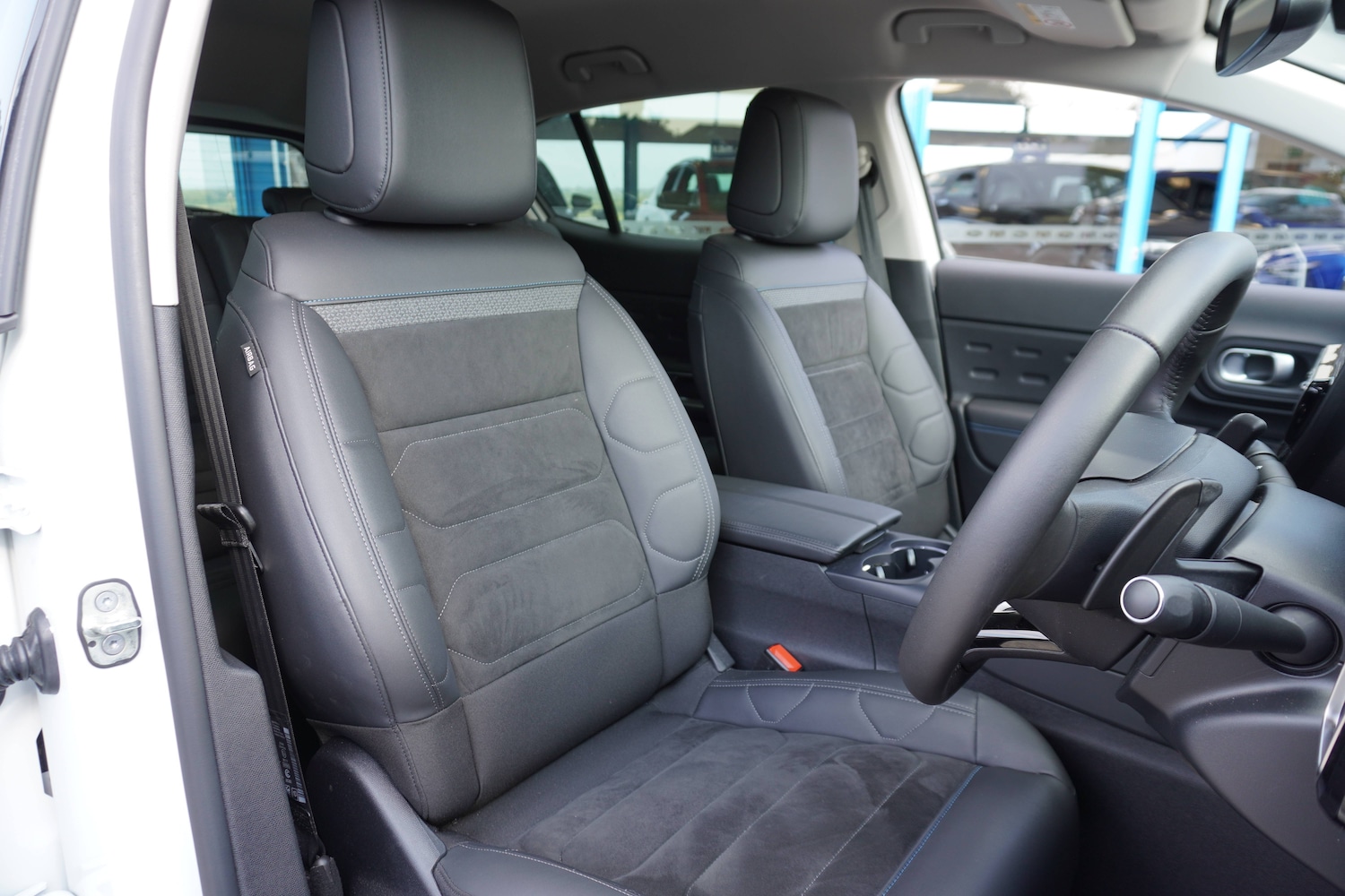 Used Citroen C5 Aircross 2023 for sale - 76598636: Photo 9