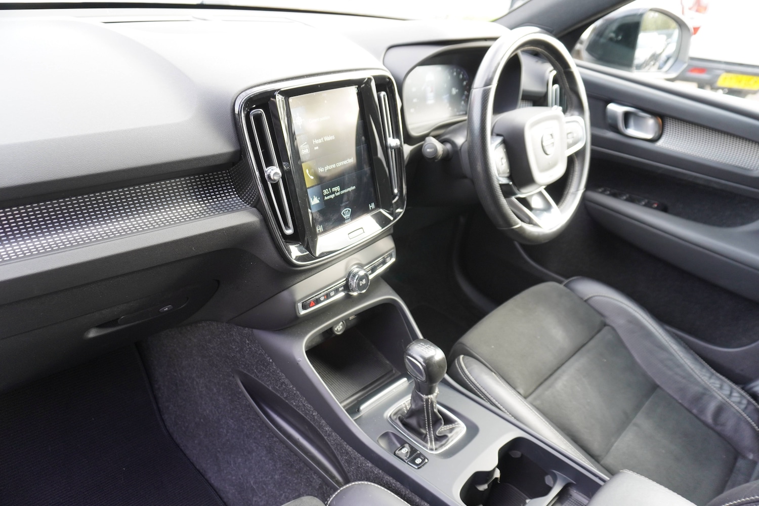 Used Volvo XC40 2020 for sale - 76598638: Photo 19