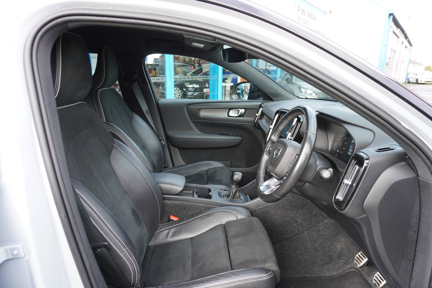 Used Volvo XC40 2020 for sale - 76598638: Photo 5