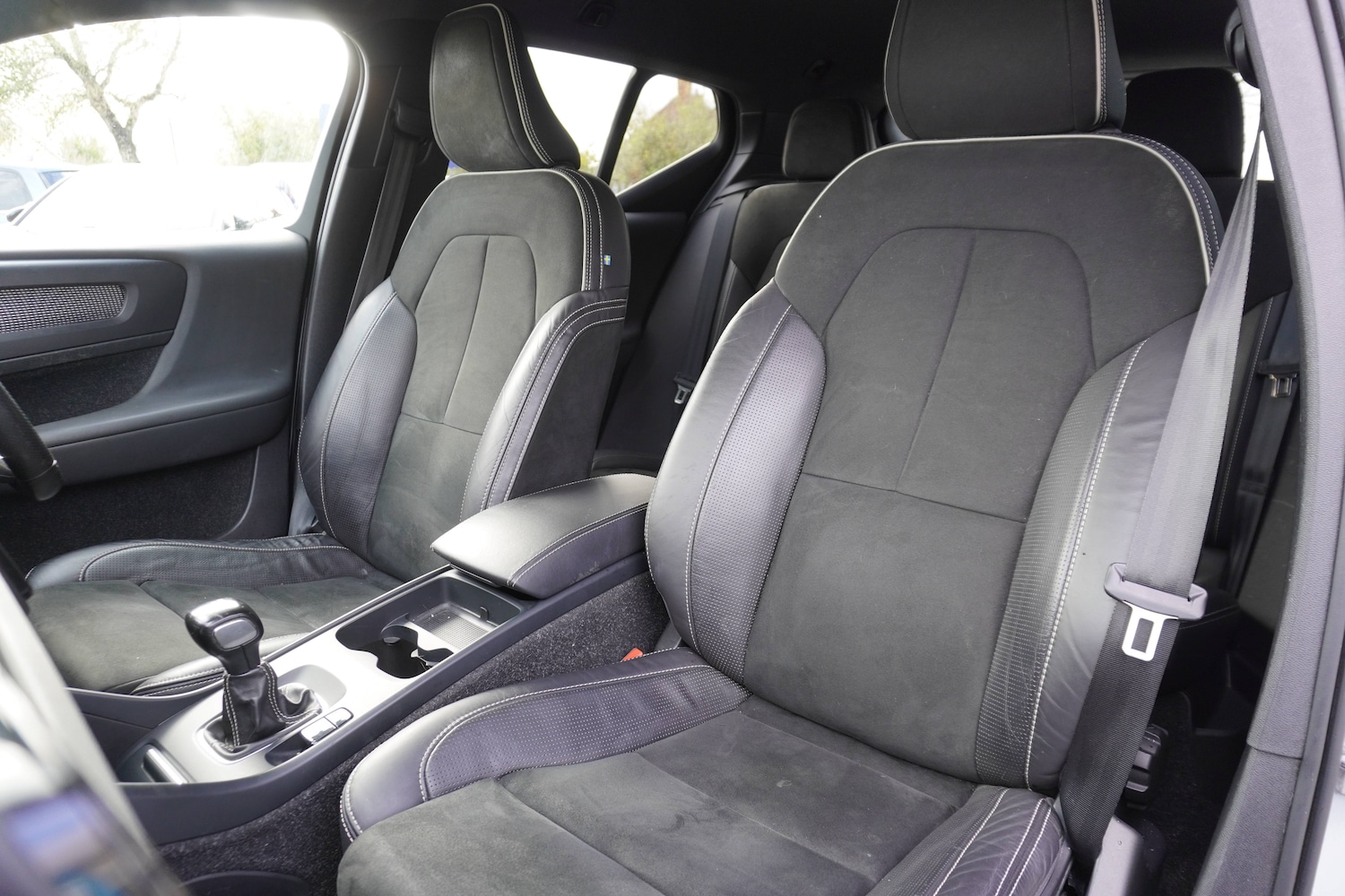 Used Volvo XC40 2020 for sale - 76598638: Photo 9