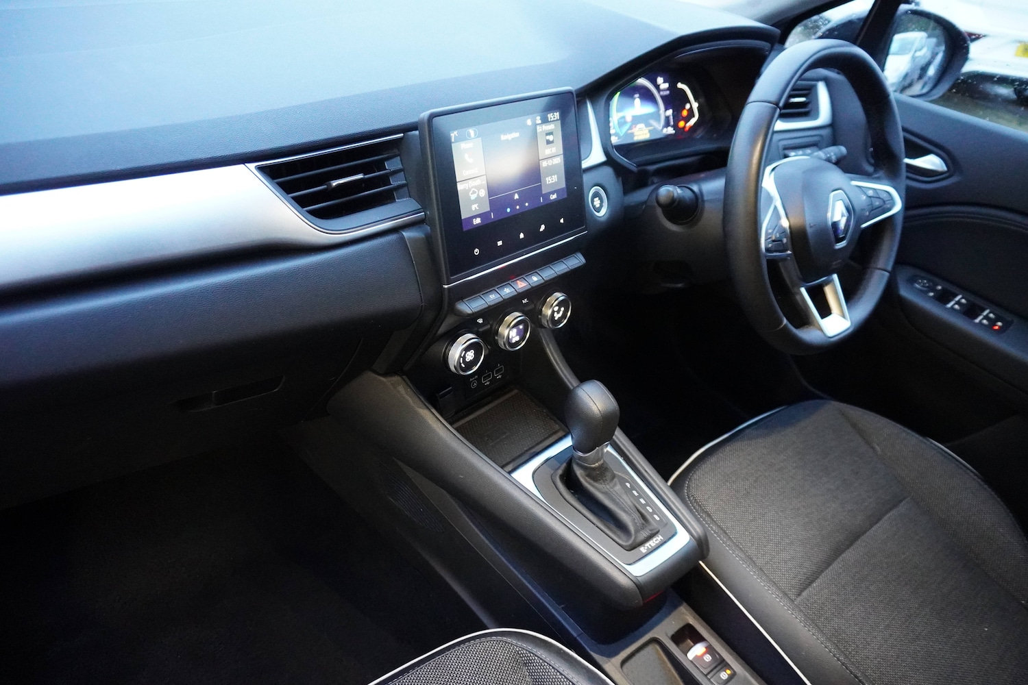 Used Renault Captur 2023 for sale - 76909322: Photo 20