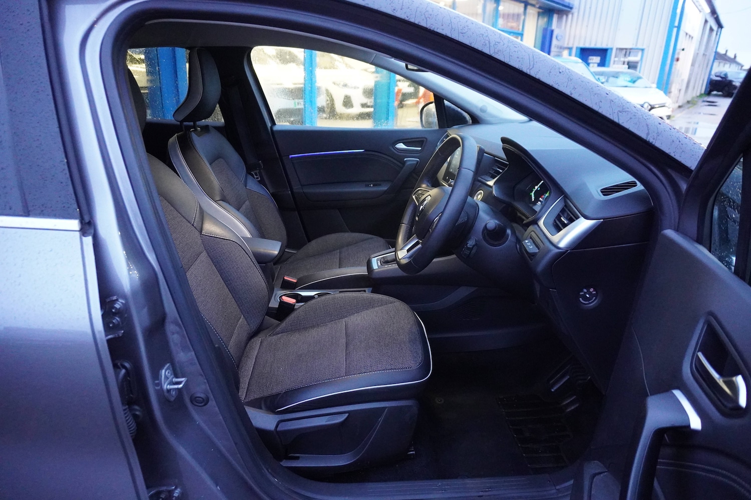 Used Renault Captur 2023 for sale - 76909322: Photo 7