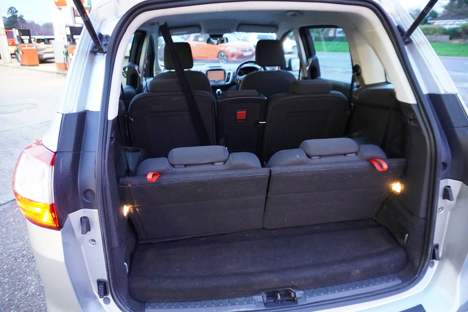 Used Ford Grand C-Max 2016 for sale - 77034546: Photo 13