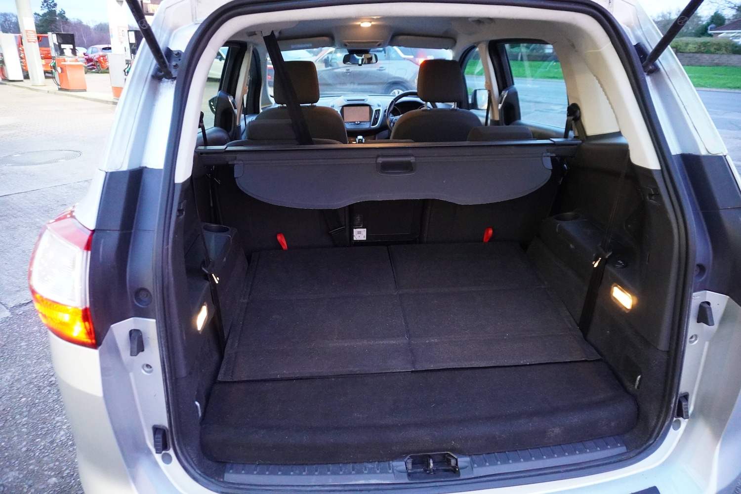 Used Ford Grand C-Max 2016 for sale - 77034546: Photo 14