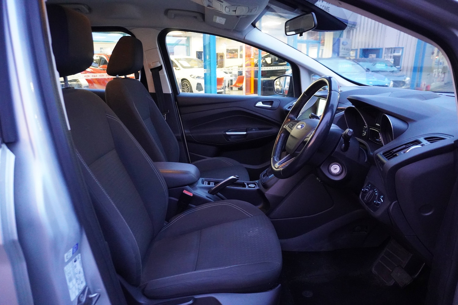 Used Ford Grand C-Max 2016 for sale - 77034546: Photo 6