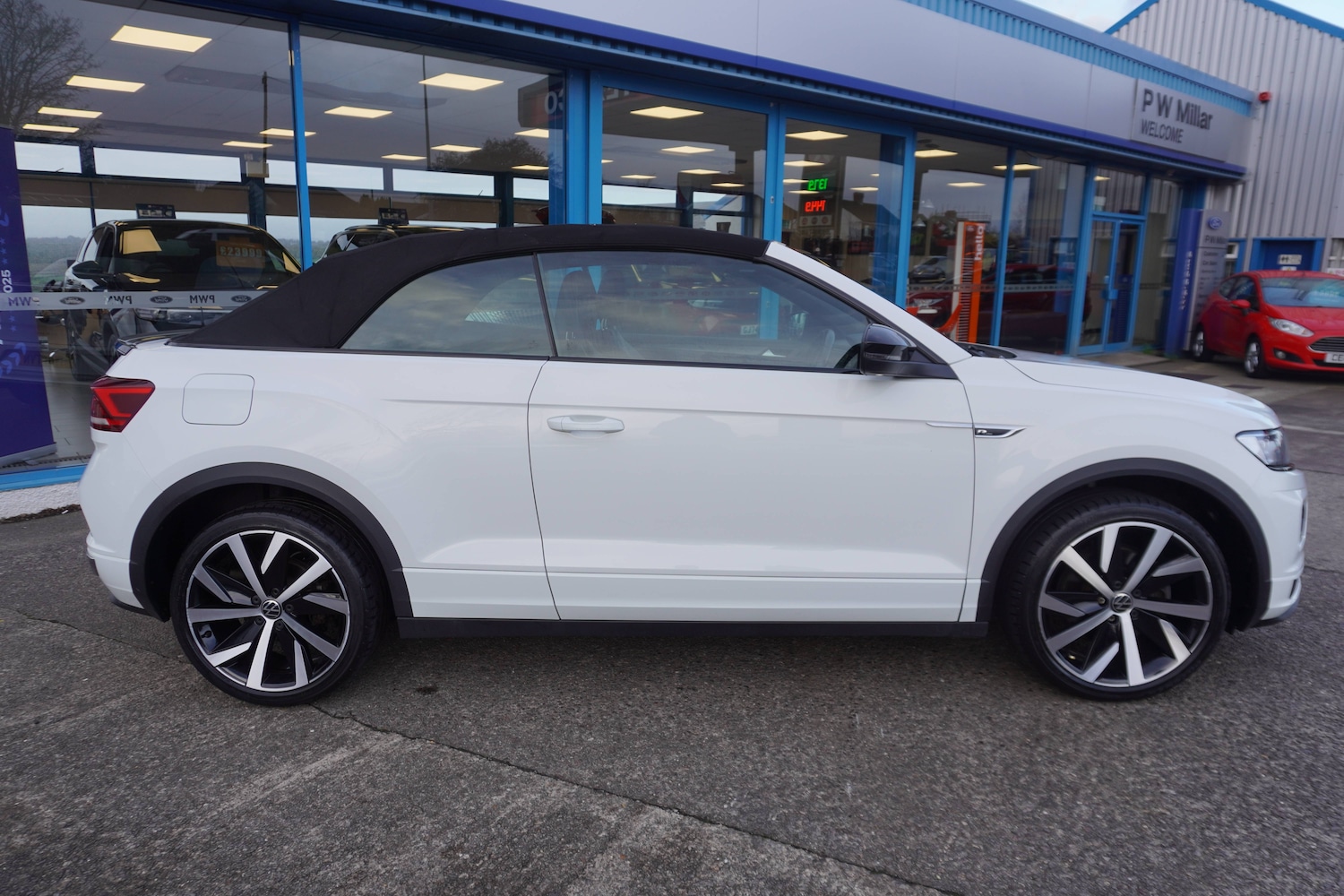 Used Volkswagen T-Roc 2021 for sale - 76763386: Photo 35