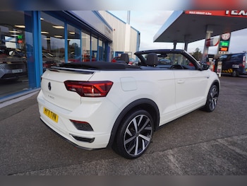 Used Volkswagen T-Roc 2021 for sale - 76763386: Photo