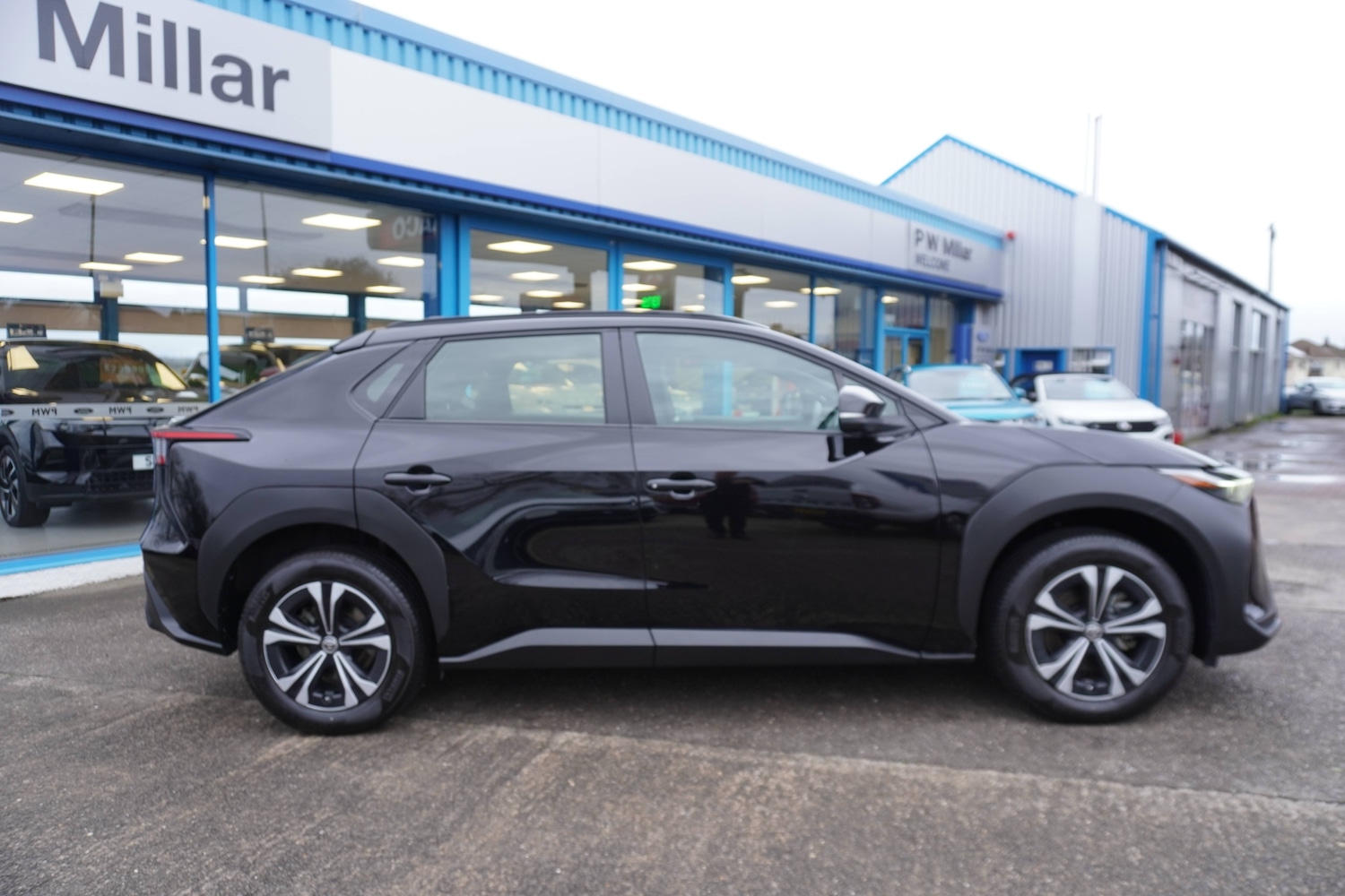 Used Toyota Other 2024 for sale - 76879638: Photo 2