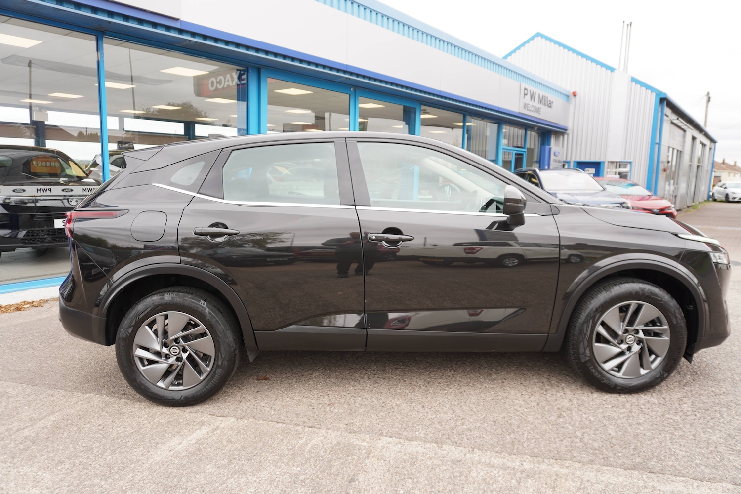 Used Nissan Qashqai 2021 for sale - 76598662: Photo 2