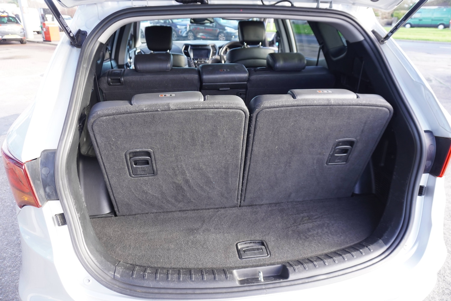 Used Hyundai Santa Fe 2016 for sale - 76627441: Photo 12