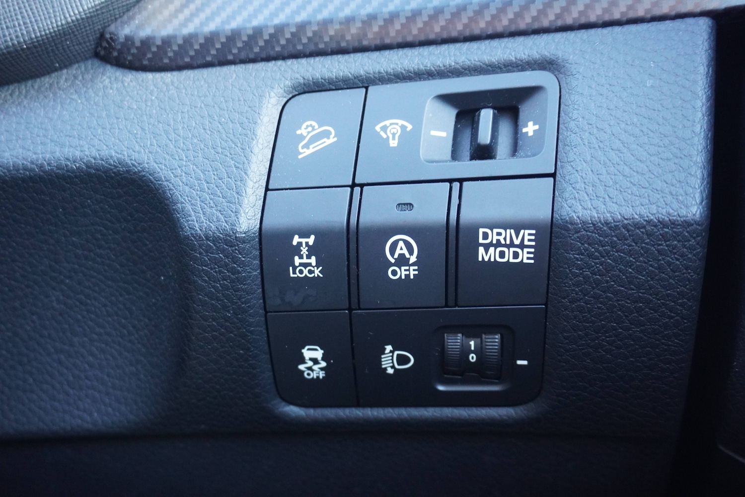 Used Hyundai Santa Fe 2016 for sale - 76627441: Photo 33