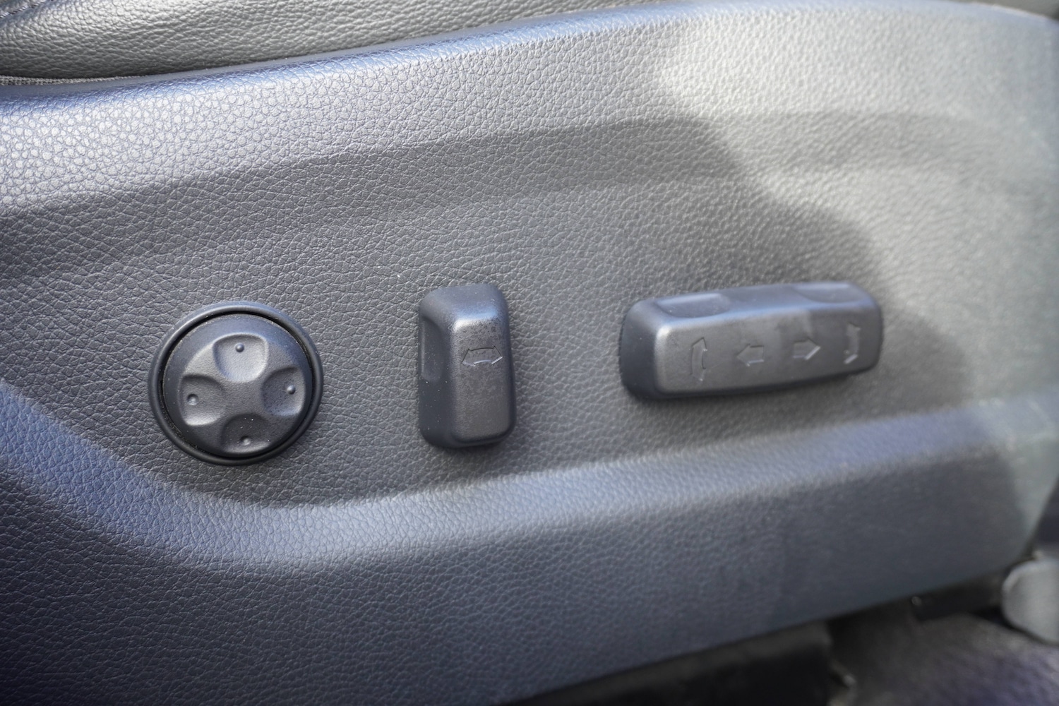 Used Hyundai Santa Fe 2016 for sale - 76627441: Photo 35