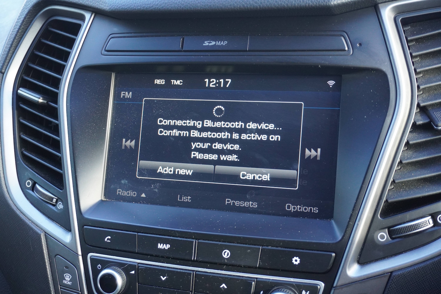 Used Hyundai Santa Fe 2016 for sale - 76627441: Photo 37