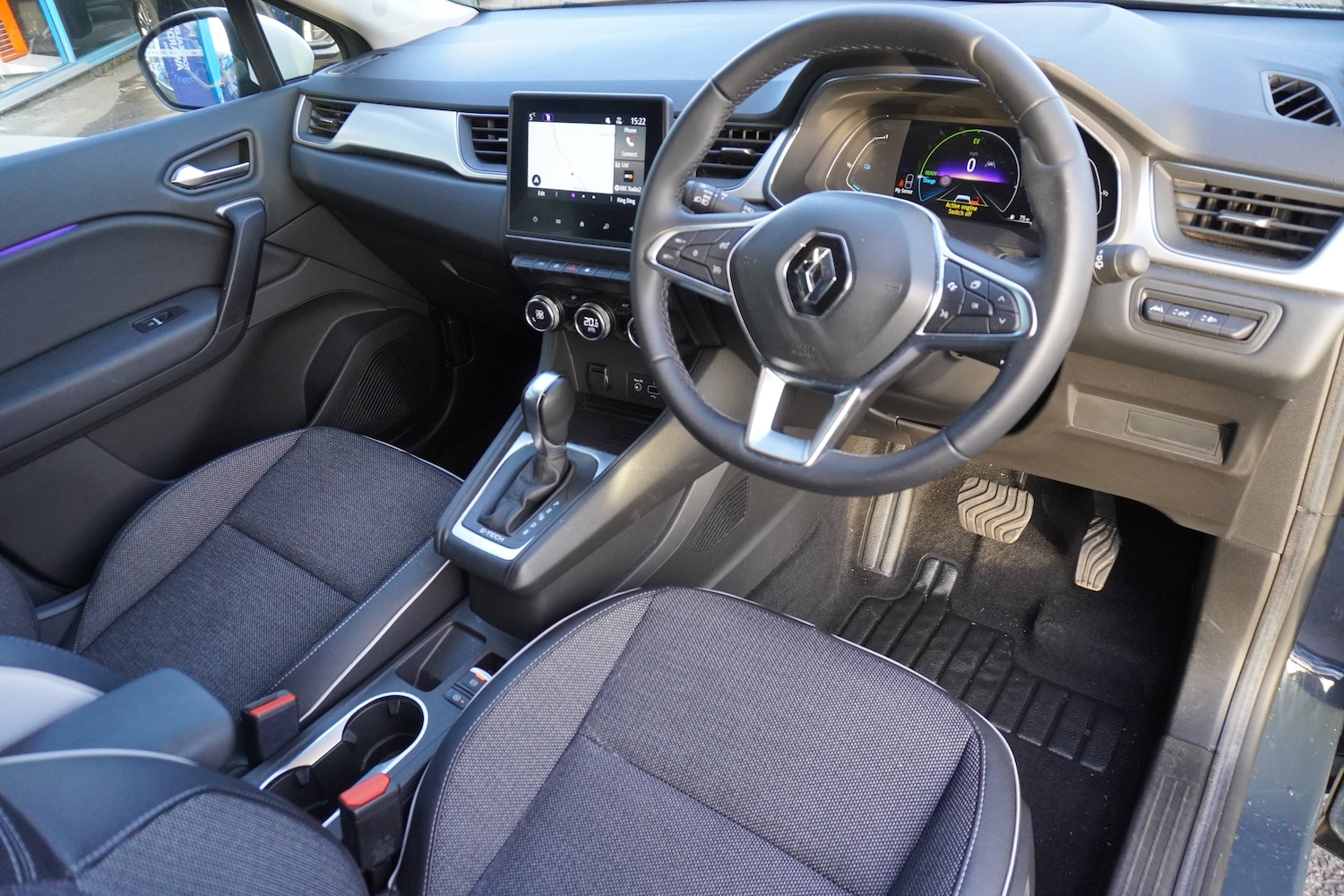 Used Renault Captur 2022 for sale - 77128613: Photo 23