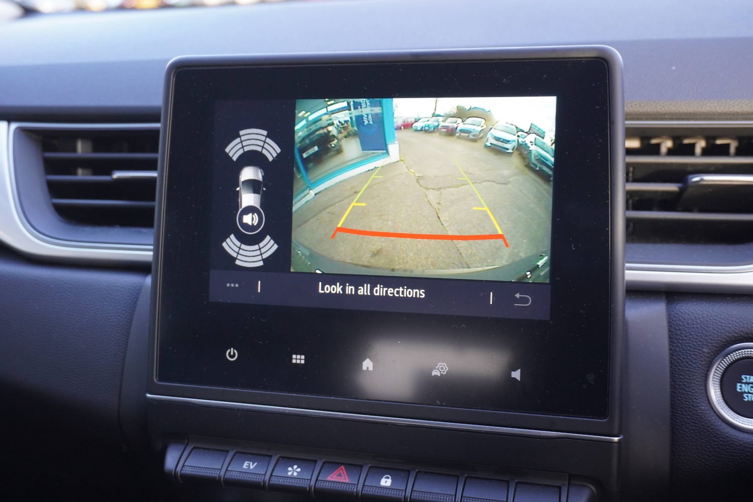 Used Renault Captur 2022 for sale - 77128613: Photo 6