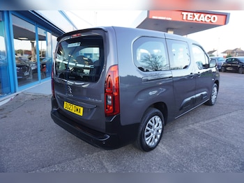 Used Citroen Berlingo 2023 for sale - 76694544: Photo