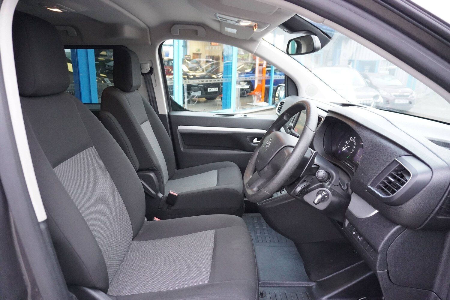 Used Citroen Space Tourer 2018 for sale - 76598617: Photo 4