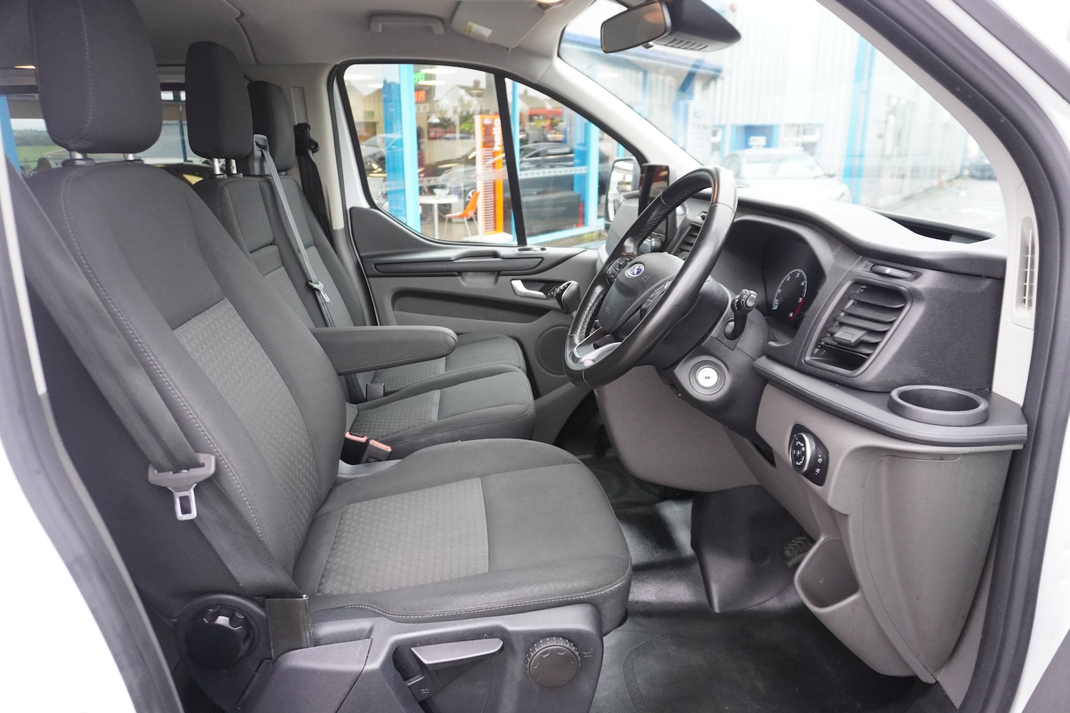 Used Ford Transit Custom 2022 for sale - 76598659: Photo 5