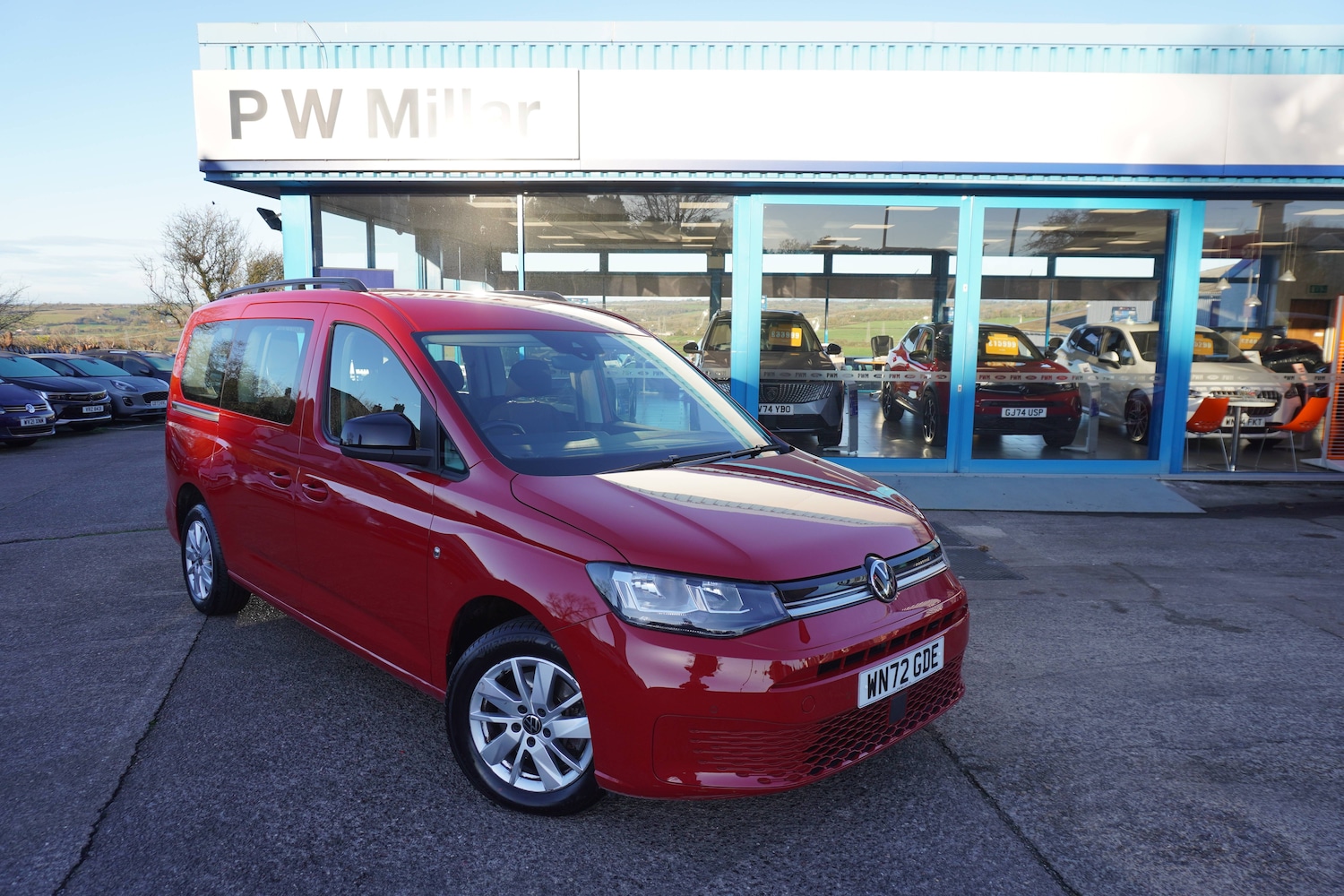 Used Volkswagen Caddy Maxi 2022 for sale - 76723396: Photo 1