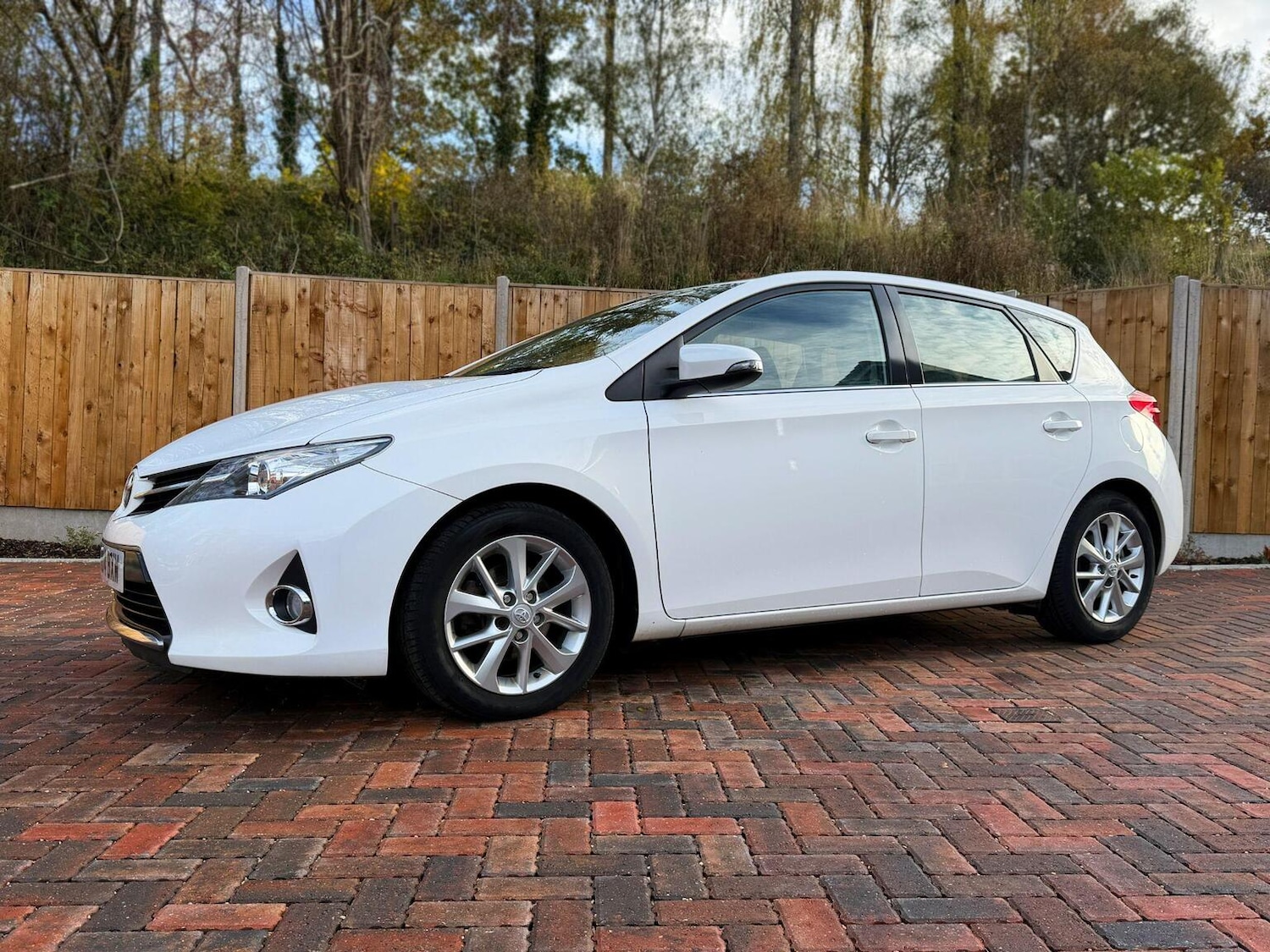 Used Toyota Auris 2014 for sale - 76449405: Photo 11
