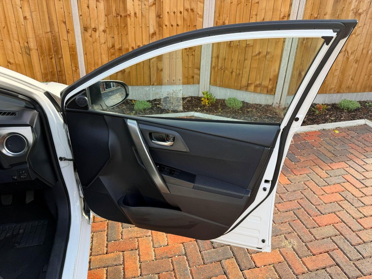 Used Toyota Auris 2014 for sale - 76449405: Photo 14