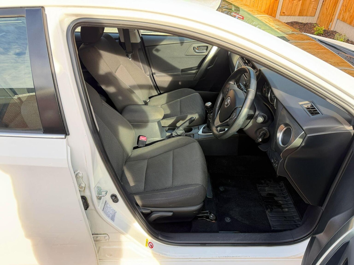 Used Toyota Auris 2014 for sale - 76449405: Photo 17