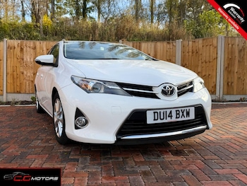 Used Toyota Auris 2014 for sale - 76449405: Photo