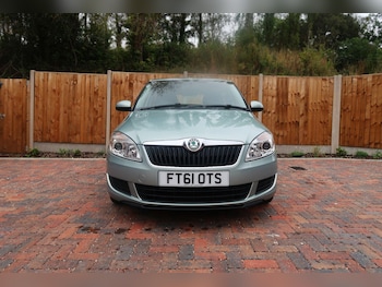 Used Skoda Fabia 2012 for sale - 76252366: Photo 2
