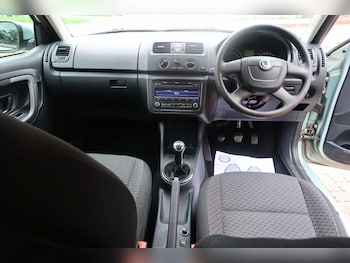Used Skoda Fabia 2012 for sale - 76252366: Photo 4
