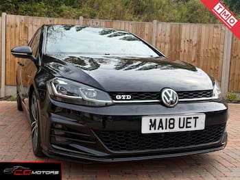 Used Volkswagen Golf 2018 for sale - 79735402: Photo